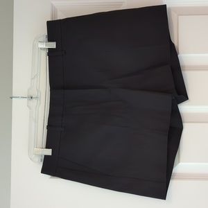 Ann Taylor Black Shorts - Size 6